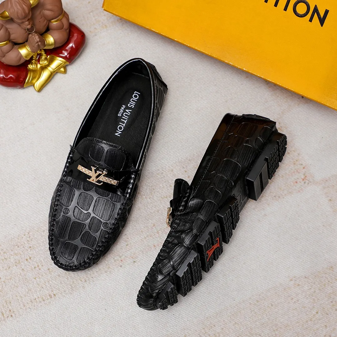 Men's shoes 💰360 💰 LV Louis Vuitton's top-quality Peaches men's shoes 💯Original copy of the official website, the upper is made of imported official website 1:1 material ❌Italian 🇮🇹 cowhide surface, imported pigskin lining. It’s definitely not made with ordinary craftsmanship, it’s the model used by celebrities! The factory’s craftsmanship is designed to create the most perfect shoes for trendy men! Colors available! 38-45 yards